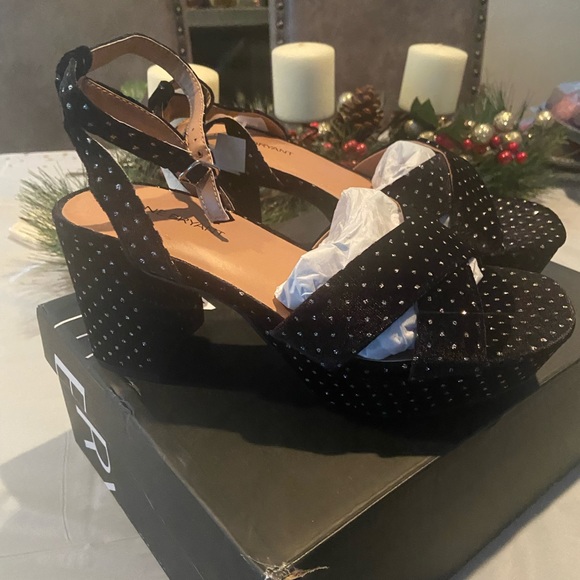 Lane Bryant Velvet Metallic Dot Block-Heel Sandal - Picture 5 of 6